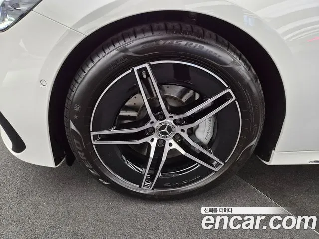 Mercedes-Benz E-Class W214 — Фото автомобиля 5