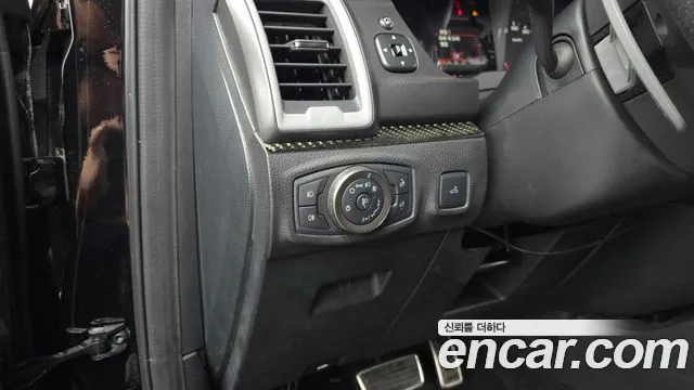 Ford Ranger — Фото автомобиля 16