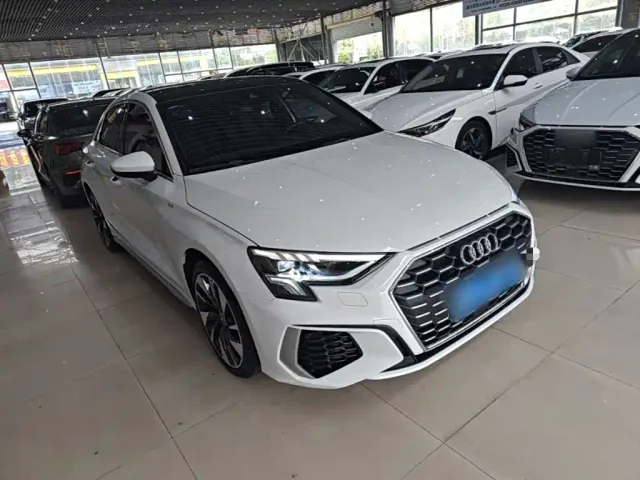 Audi A3 — Фото автомобиля 3