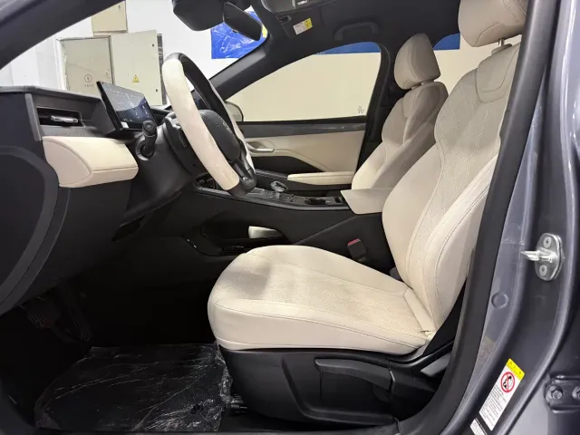 BYD Qin PLUS — Фото автомобиля 7
