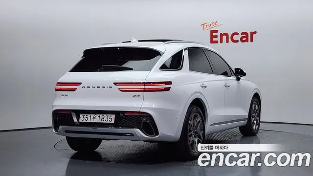 Genesis GV70 2.5T Бензин AWD — Фото автомобиля 2