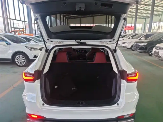 Changan Oushang X5 — Фото автомобиля 18
