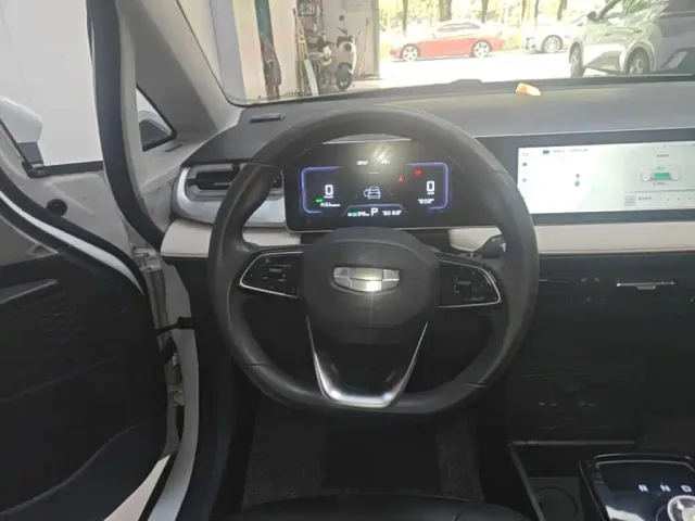 Geely Geometry E Firefly — Фото автомобиля 6