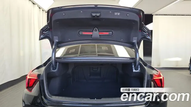 Kia K8 K8 Hybrid — Фото автомобиля 26