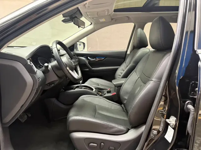 Nissan X-Trail — Фото автомобиля 9