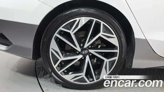 Hyundai Ioniq6 — Фото автомобиля 4