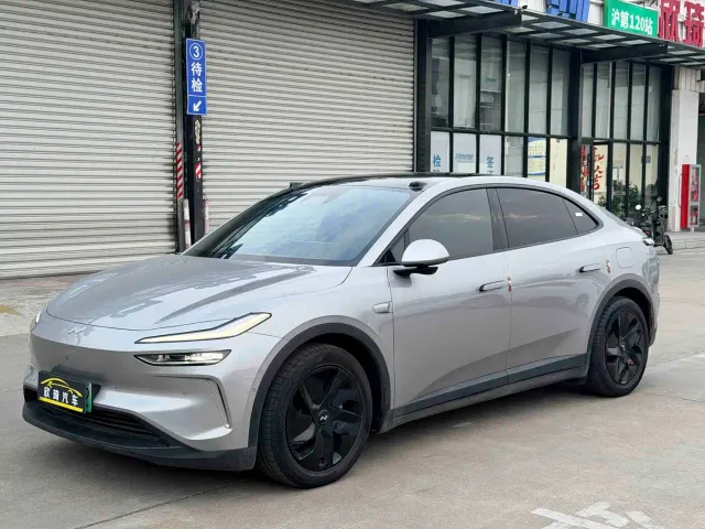 Фотография автомобиля — Onvo L60