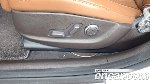 Genesis G80 Бензин 2.5 турбо AWD — Фото автомобиля 5