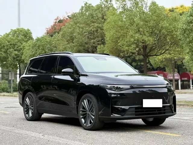Leapmotor C16 — Фото автомобиля 3