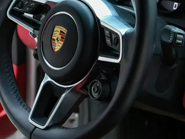 Porsche 718 — Фото автомобиля 5