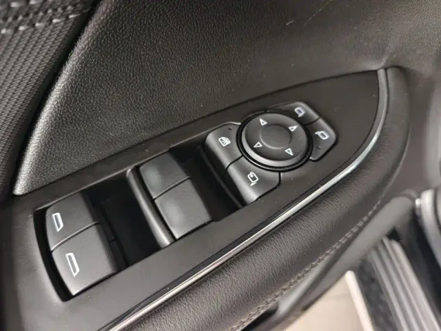 Buick Envision Plus 2025 Enclave Plus 28T 2WD Platinum Edition — Фото автомобиля 6