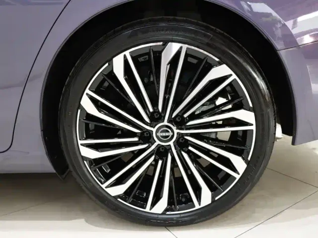 Nissan Teana — Фото автомобиля 20