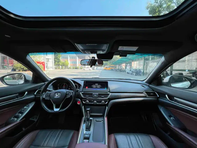 Honda Inspire — Фото автомобиля 8