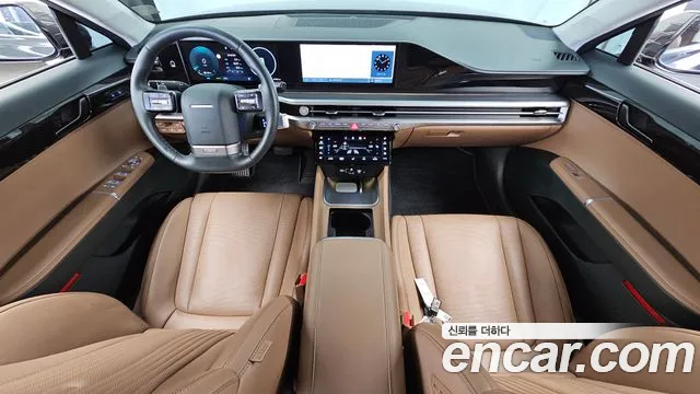 Hyundai Grandeur GN7 — Фото автомобиля 10