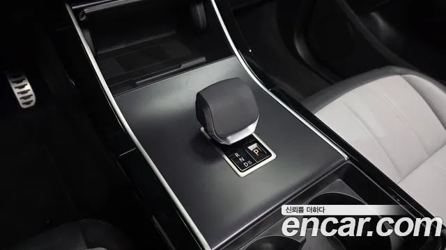Land Rover Range Rover Evoque 2nd Gen — Фото автомобиля 12