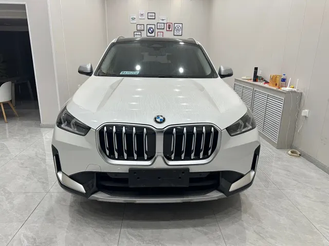 BMW X1 — Фото автомобиля 2