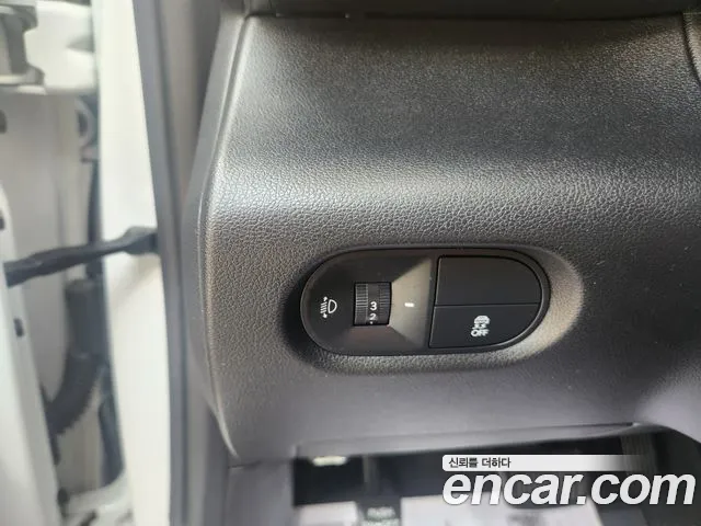 Hyundai Casper — Фото автомобиля 11