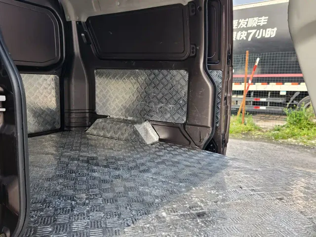 Jinbei Little Sea Lion X30 — Фото автомобиля 16