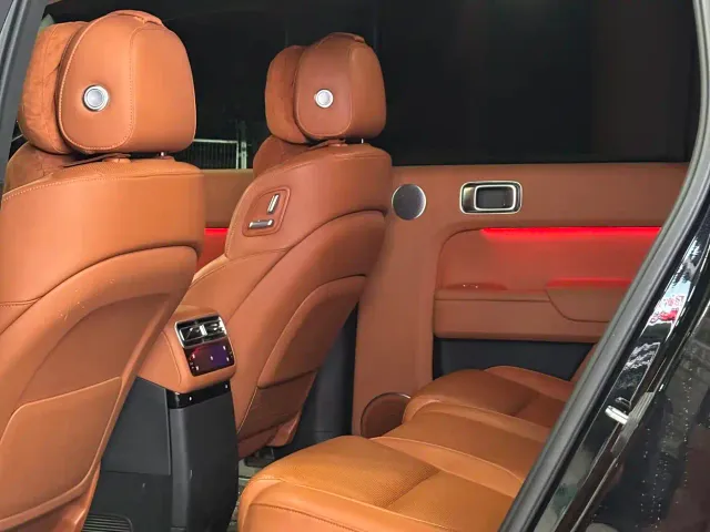 Li Auto L7 — Фото автомобиля 4