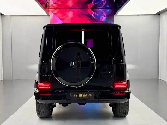 Mercedes-Benz G-Class — Фото автомобиля 17