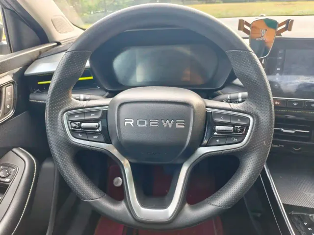 Roewe i5 — Фото автомобиля 16
