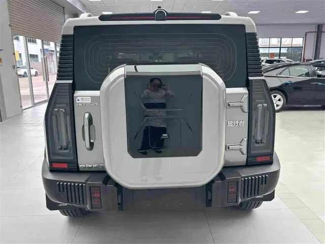 Jetour T2 — Фото автомобиля 14