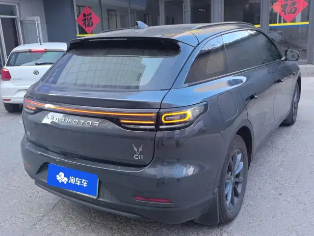 Leapmotor C11 — Фото автомобиля 3