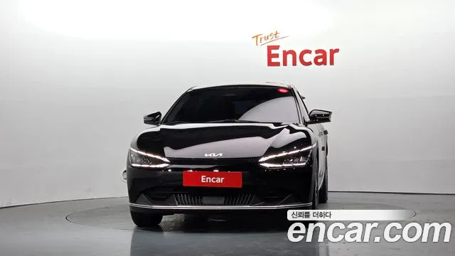 Kia EV6 — Фото автомобиля 3