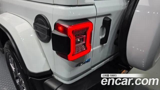 Jeep Wrangler Wrangler (JL) — Фото автомобиля 18