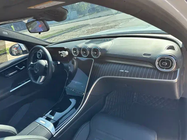 Mercedes-Benz C-Class — Фото автомобиля 16
