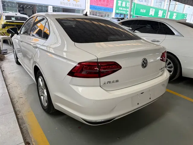 Volkswagen Lamando 2021 230TSI DSG Fashion Edition — Фото автомобиля 4