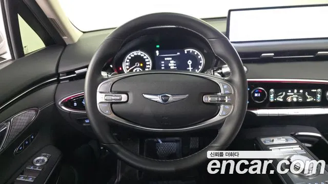 Genesis GV70 — Фото автомобиля 13
