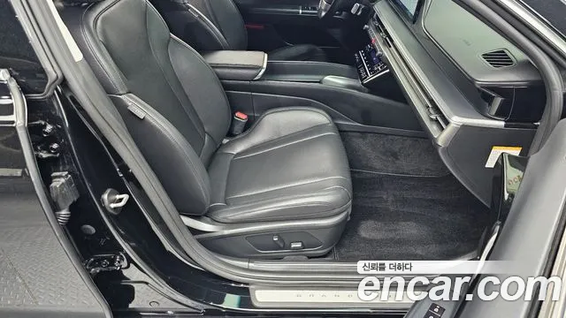 Hyundai Grandeur GN7 — Фото автомобиля 16