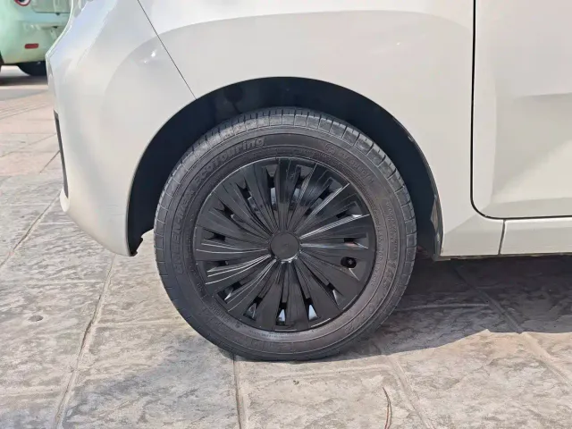 Wuling Hongguang Mini EV — Фото автомобиля 11