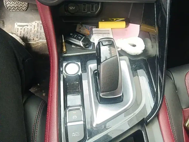 Dongfeng Fengshen AX7 — Фото автомобиля 13