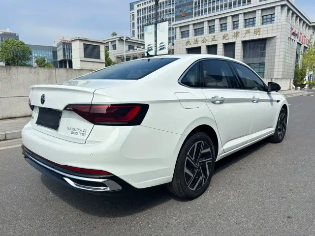 Volkswagen Sagitar — Фото автомобиля 22