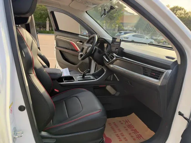 Haval H6 — Фото автомобиля 15