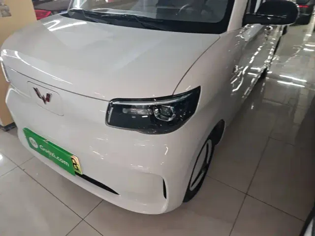 Wuling Zhiguang NEV — Фото автомобиля 17