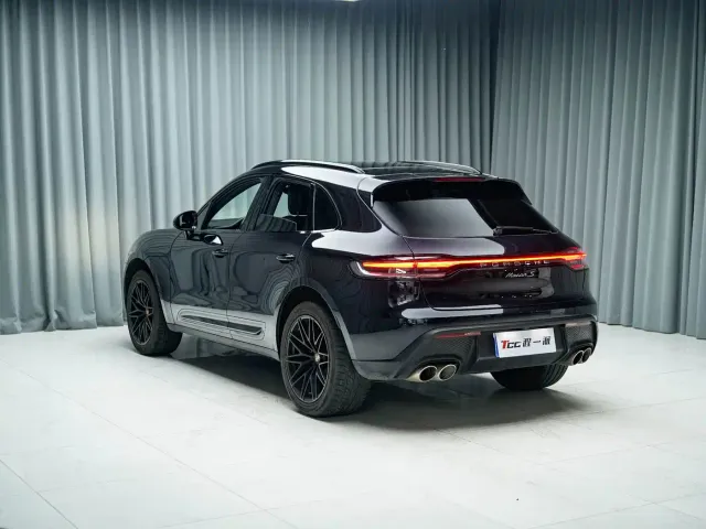 Porsche Macan — Фото автомобиля 9