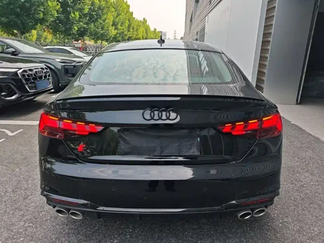 Audi S5 — Фото автомобиля 5