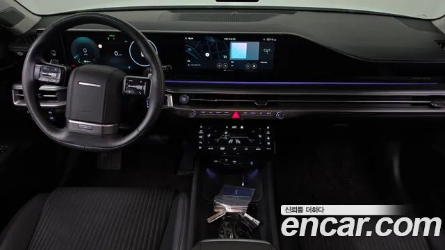 Hyundai Grandeur GN7 — Фото автомобиля 10