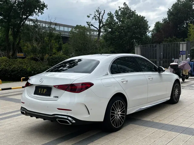 Mercedes-Benz C-Class — Фото автомобиля 17