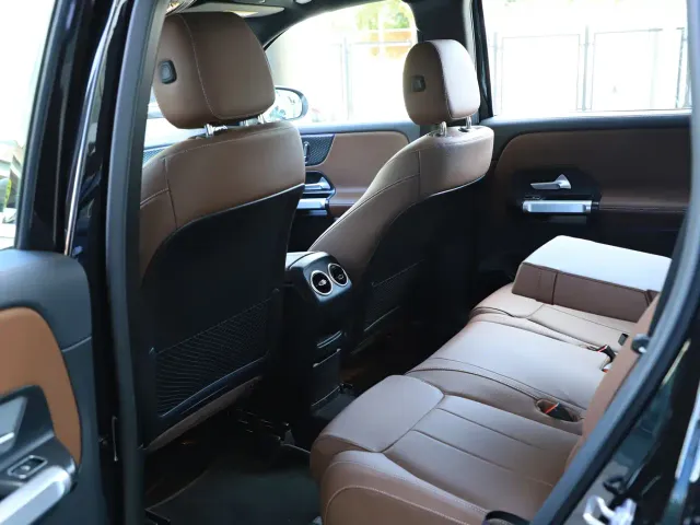 Mercedes-Benz GLB-Class — Фото автомобиля 16