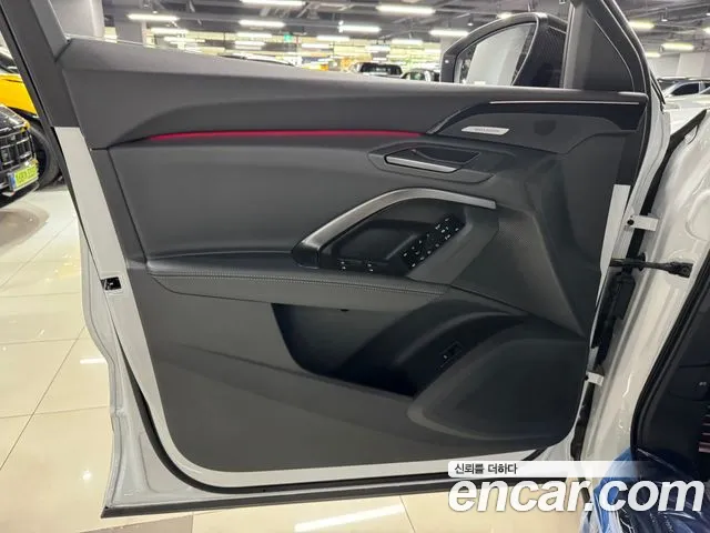 Audi Q5 45 TFSI quattro Sportback S Line Black Edition — Фото автомобиля 5