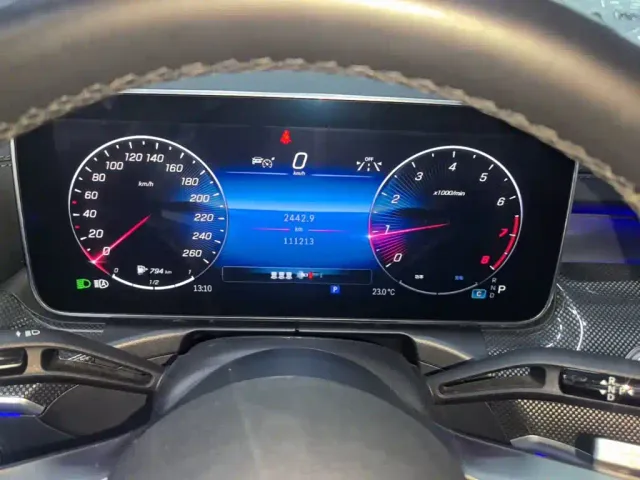 Mercedes-Benz C-Class — Фото автомобиля 11