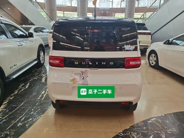Wuling Hongguang Mini EV — Фото автомобиля 3