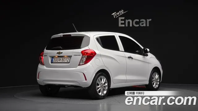 Chevrolet Spark — Фото автомобиля 2