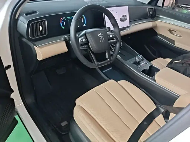 BYD Song Pro — Фото автомобиля 9