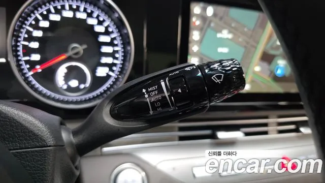 Hyundai Grandeur New — Фото автомобиля 28