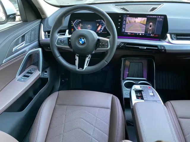 BMW X1 — Фото автомобиля 11